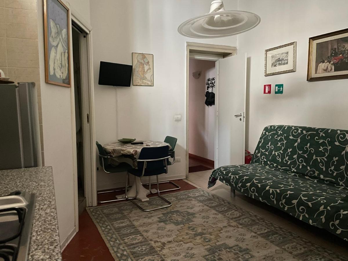 Roman Central House Екстер'єр фото